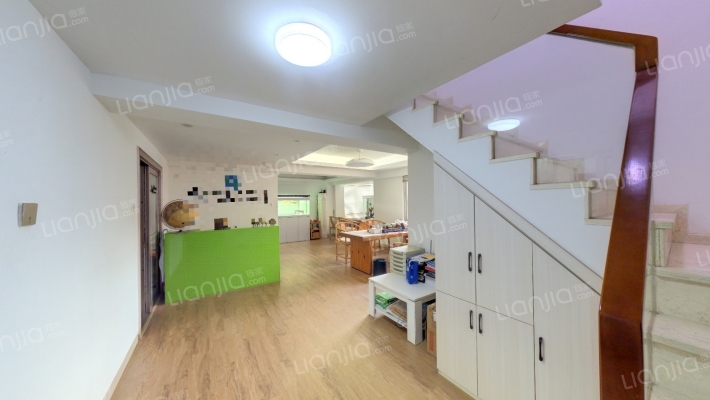 南山大厦二手房实景图