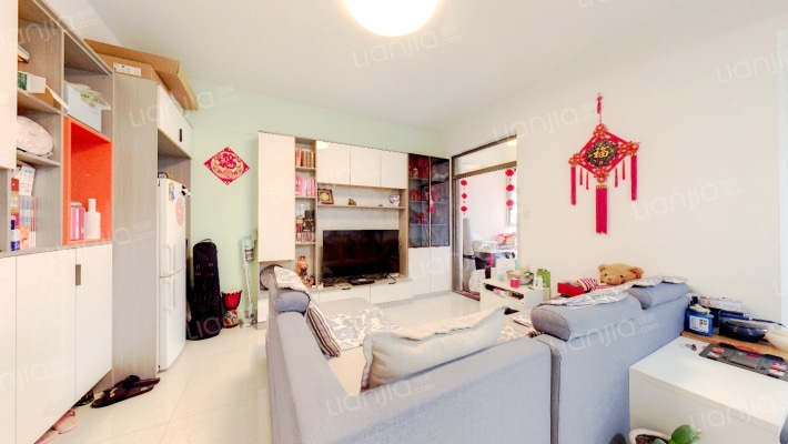 青年一号二手房实景图