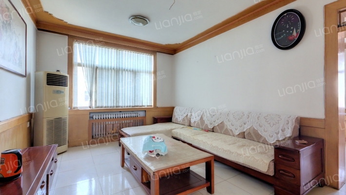 荷花湾小区二手房实景图