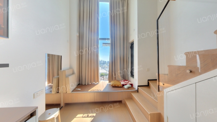 Mo.C星辉时光城二手房实景图