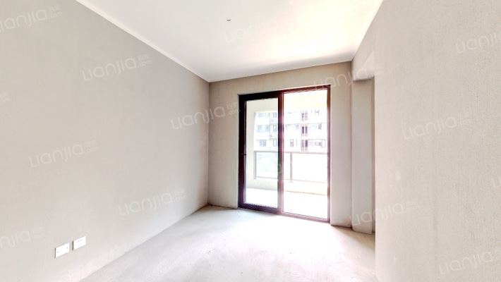 花屿湖郡西区二手房实景图