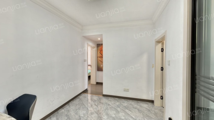 通用机械宿舍二手房实景图