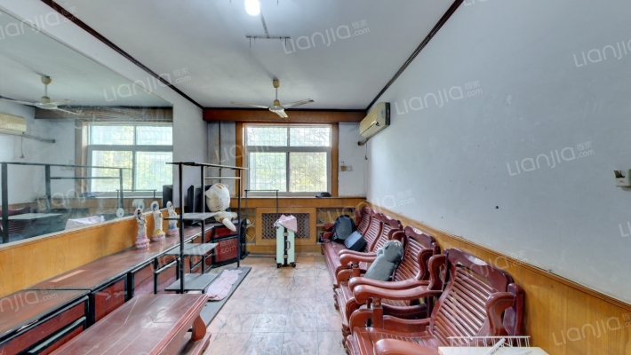 文化路工学院家属院二手房实景图