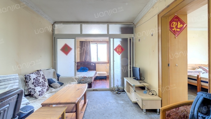 莱阳路218号二手房实景图