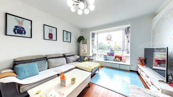 水秀艺墅二手房实景图