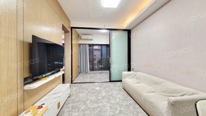 福城·前海新纪元二手房实景图