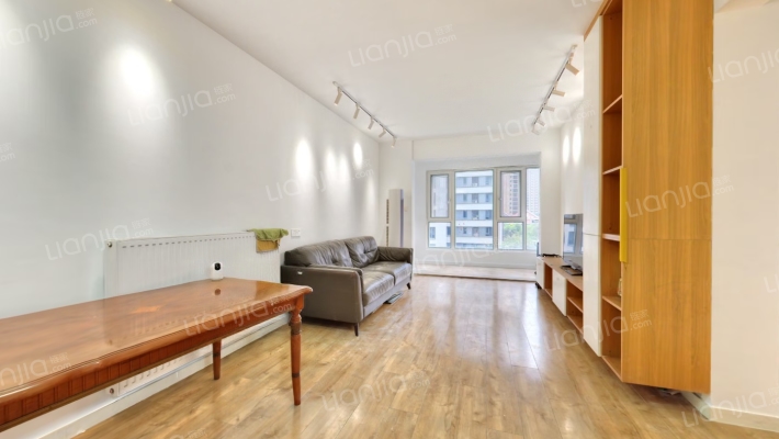 融创公园壹号三期二手房实景图