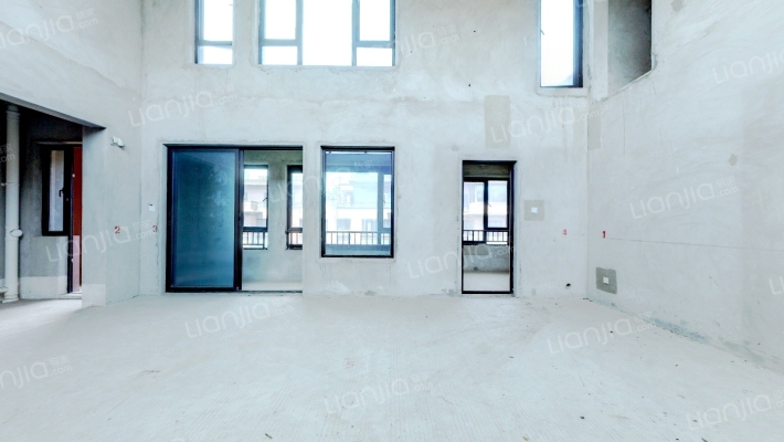 鲁能领秀城4街区南区二手房实景图