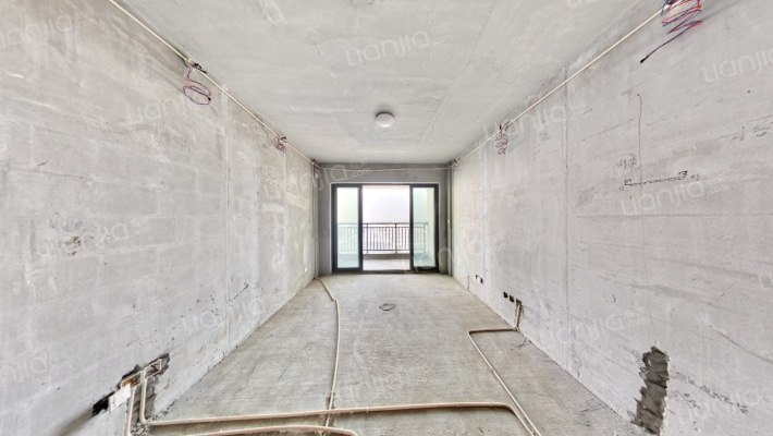 香江悦湖春天二手房实景图