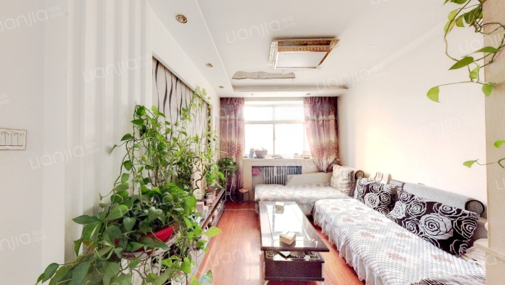 兰钢住宅楼二手房实景图