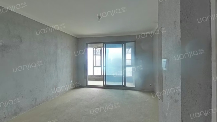 湖岸新城致诚苑二手房实景图