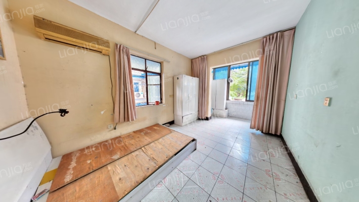 双桥路249号二手房实景图