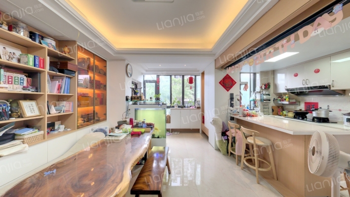 奥体公馆二手房实景图