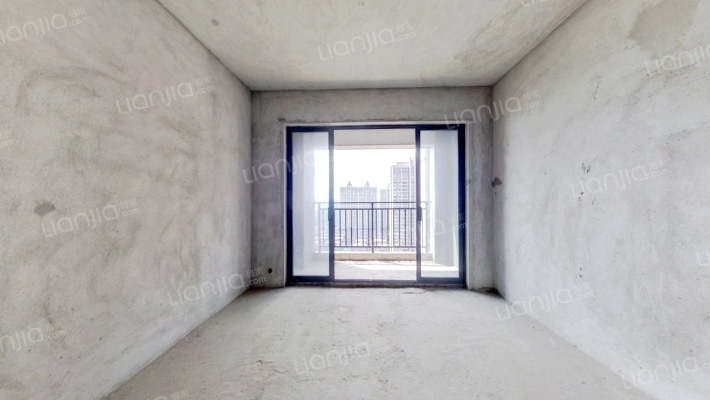 万豪水晶湾一期二手房实景图