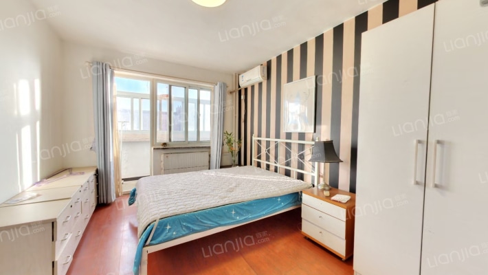 和平街十三区二手房实景图