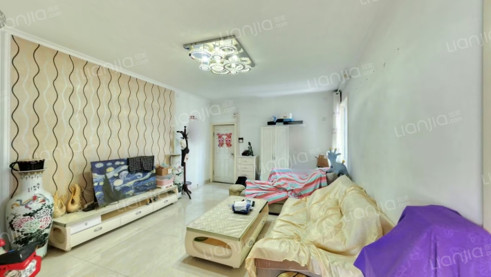 化建花园小区二手房实景图