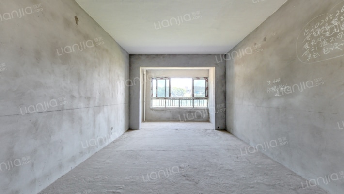 林钦滨河苑二手房实景图