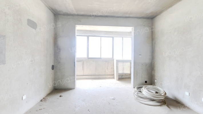 记者家园二手房实景图