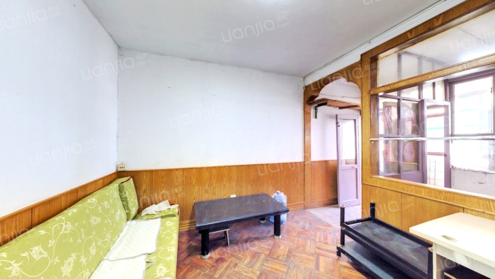 体育路8号二手房实景图