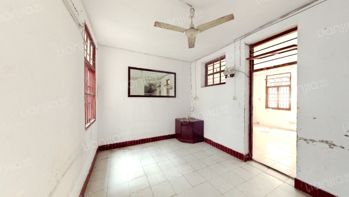 海秀中路印刷厂宿舍二手房实景图