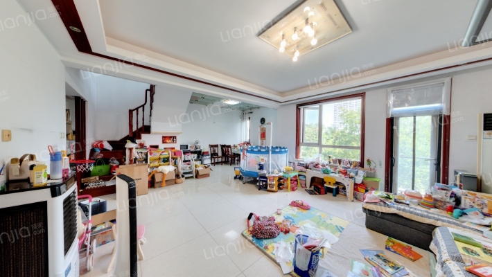 万科水晶城揽星园二手房实景图
