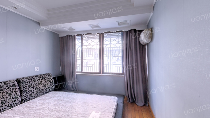 隆山东路233弄二手房实景图