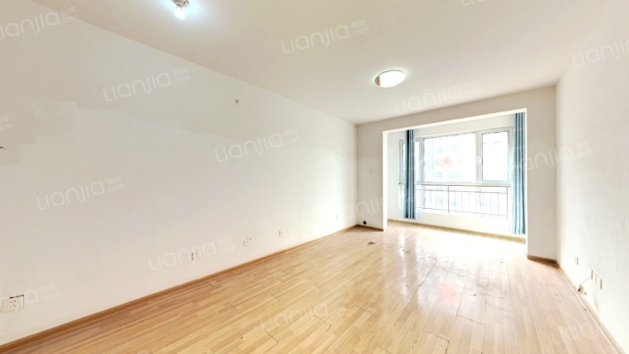 馨园丽景二手房实景图