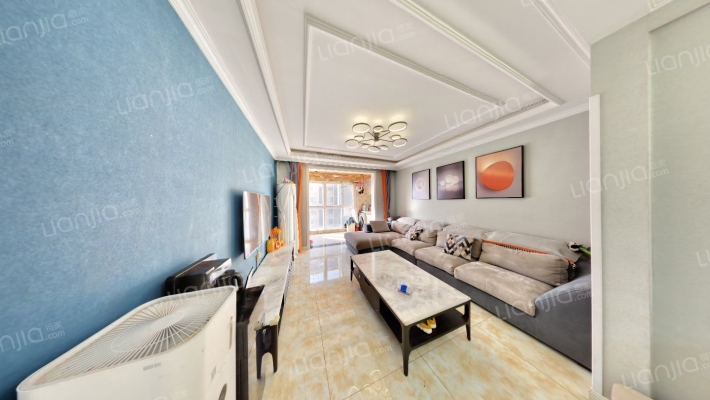 锦绣天下三期二手房实景图