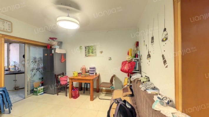 毛纺厂综合楼二手房实景图