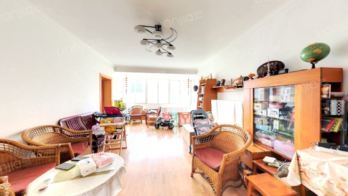 恒信花园二手房实景图