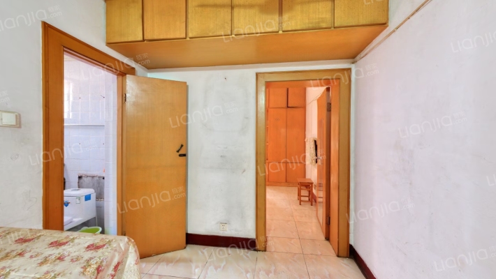 太子山路二手房实景图