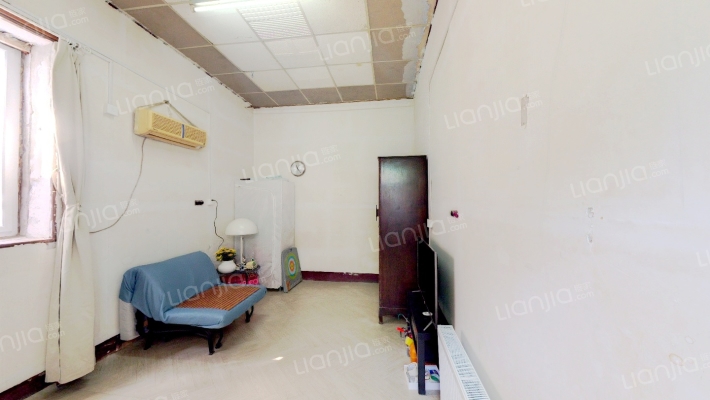 魁华里二手房实景图