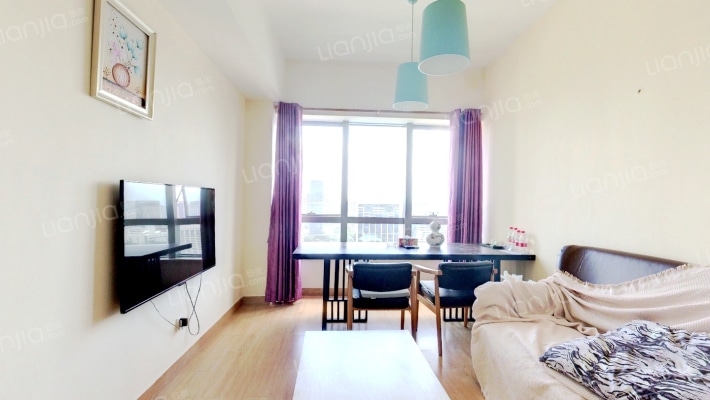 华贸铂金府二手房实景图