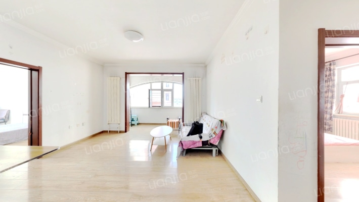 中铁嘉园二手房实景图