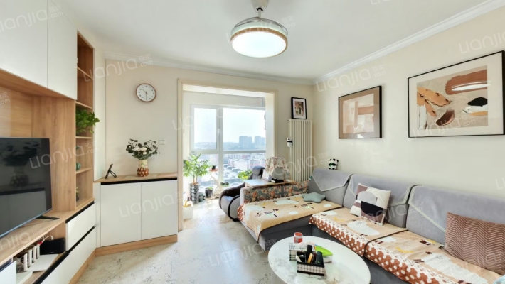 彩虹新城二手房实景图