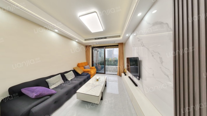 融汇温泉城圣地亚北区二手房实景图