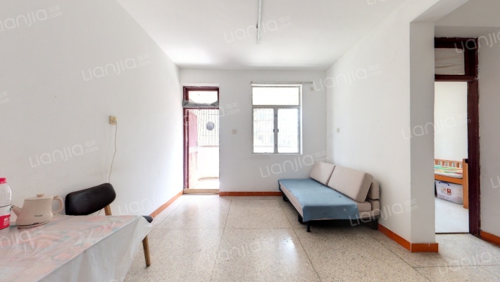 莲花山小区二手房实景图