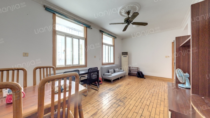 汉钢宿舍二手房实景图