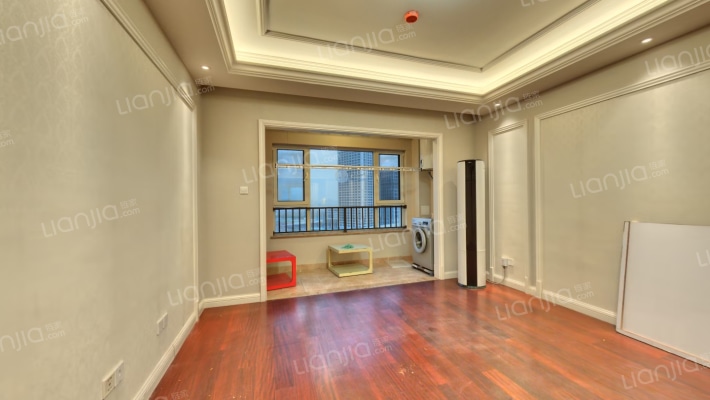 海尔珺玺二手房实景图