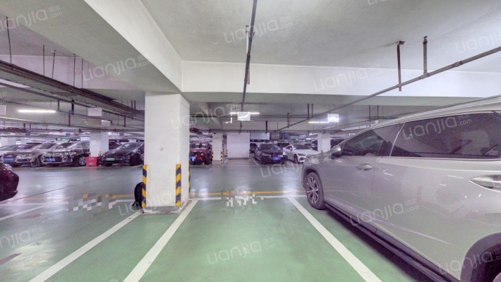 宝石花苑二手房实景图