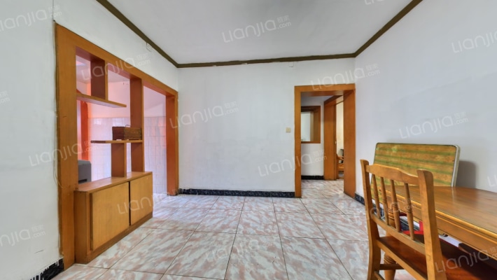 清溪东路2号二手房实景图