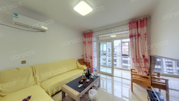 亚泰兰海公馆二手房实景图