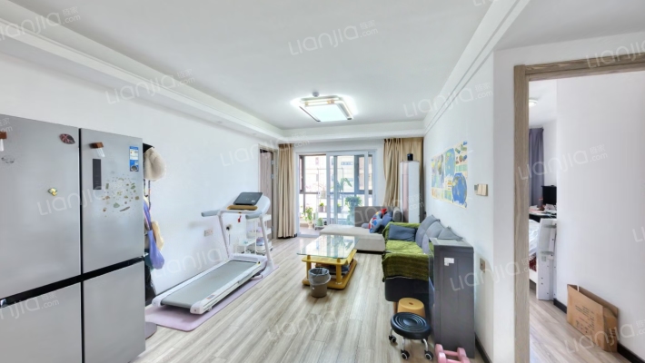 万科城如园二手房实景图