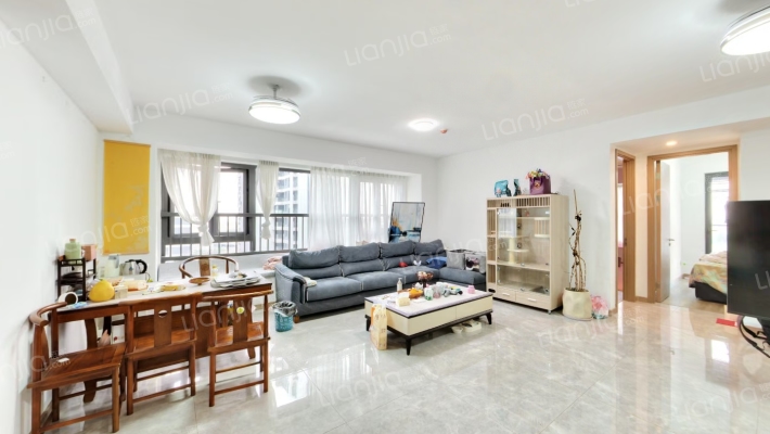 新城旭辉未来海岸二手房实景图