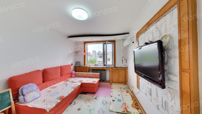 龙江路（学府商圈）二手房实景图