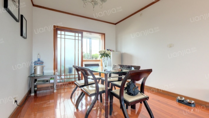 农业发展银行宿舍二手房实景图