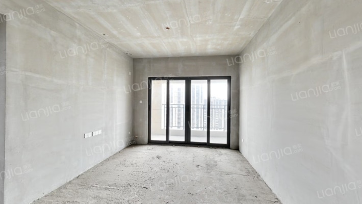 中国铁建领秀公馆二手房实景图