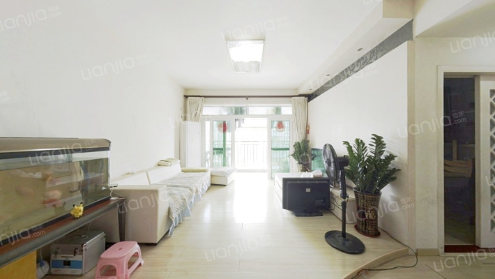 现代花园二手房实景图