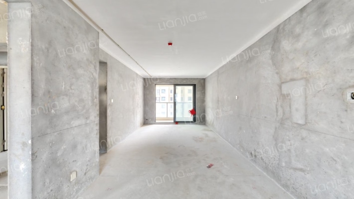 沁学园二手房实景图