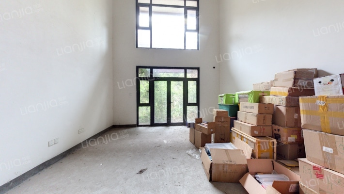 逸翠庄园二期二手房实景图